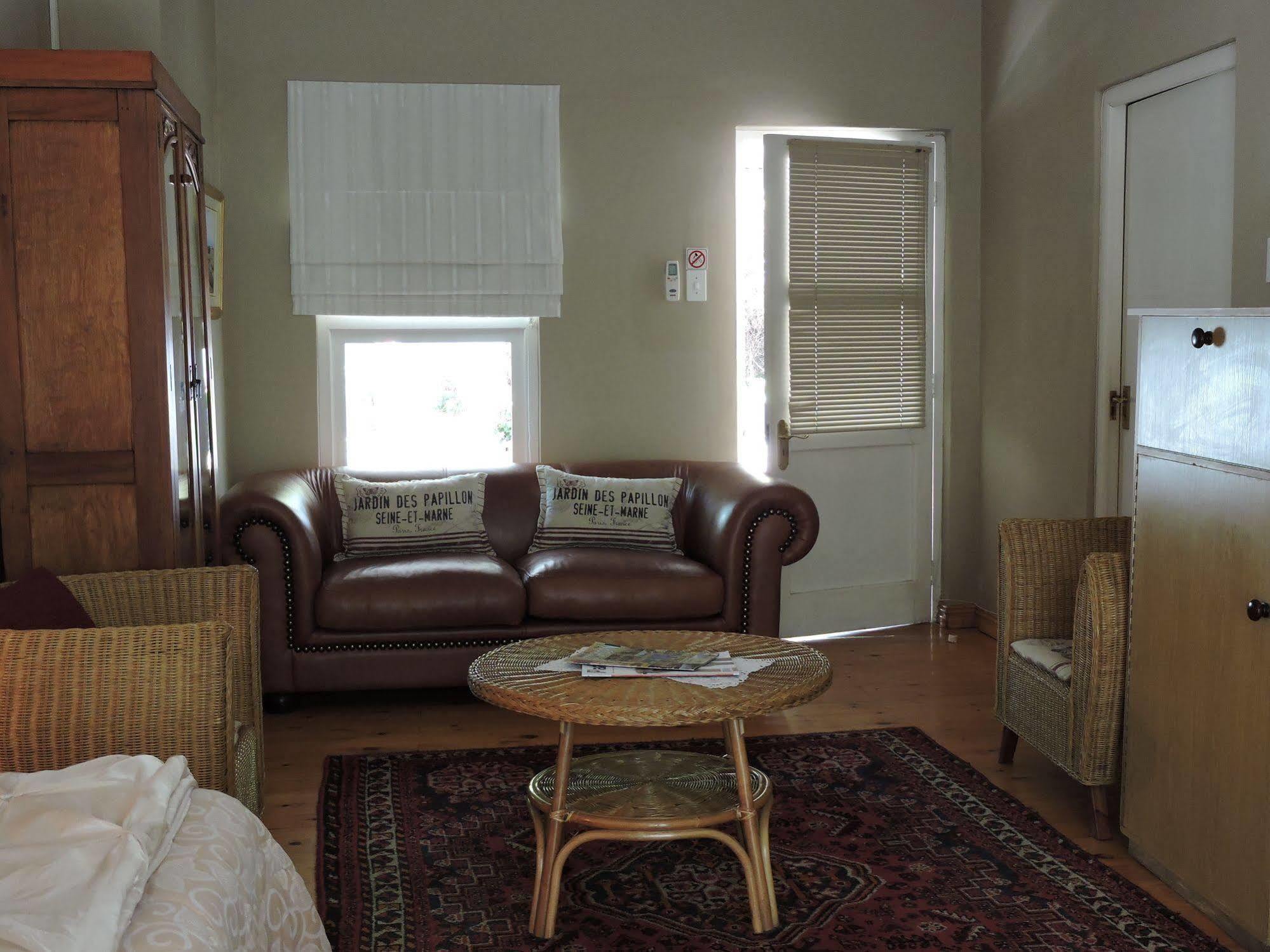 Bed and Breakfast Adley House Oudtshoorn Exterior foto