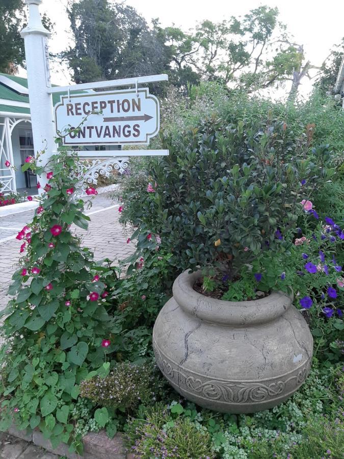 Bed and Breakfast Adley House Oudtshoorn Exterior foto